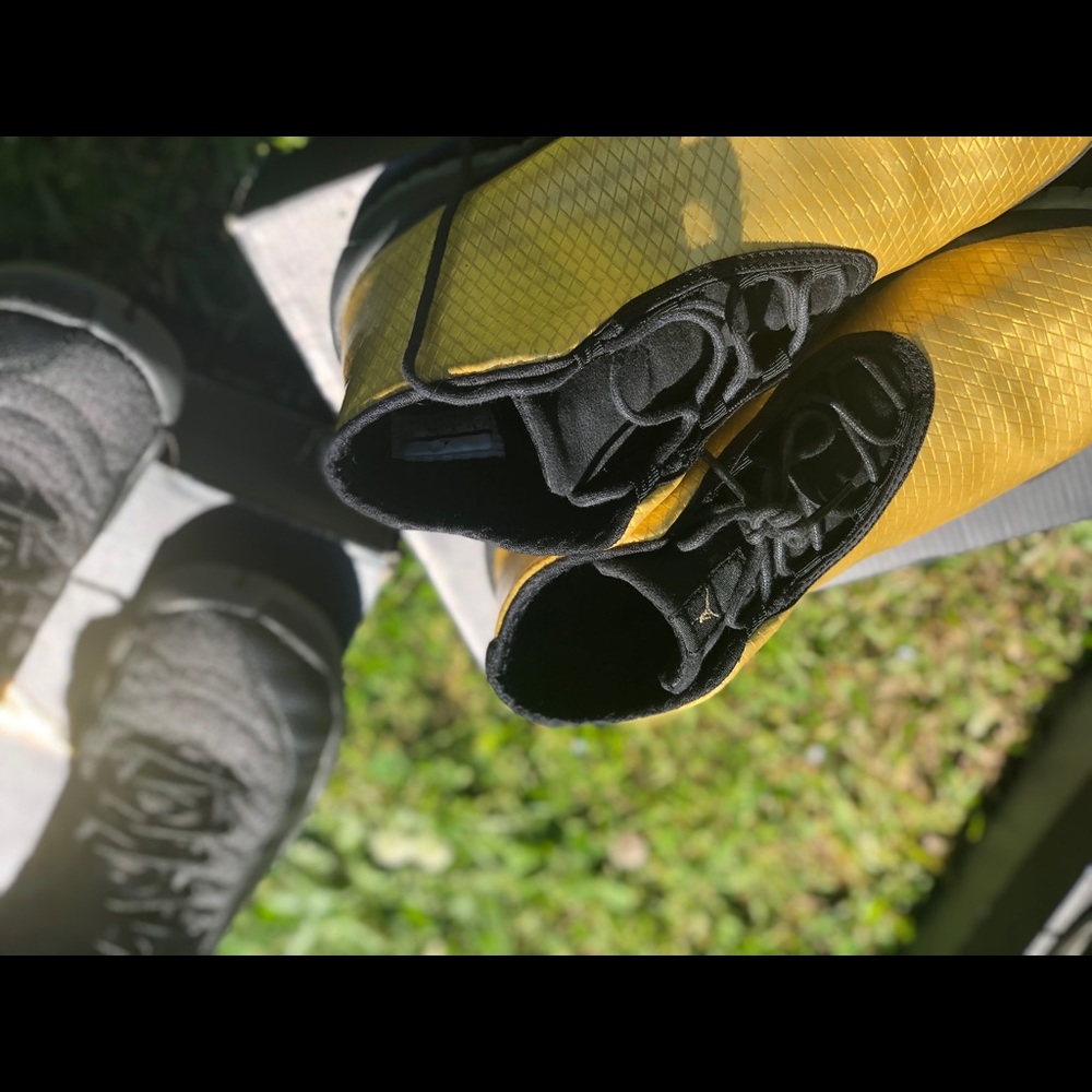 Jordan future gold